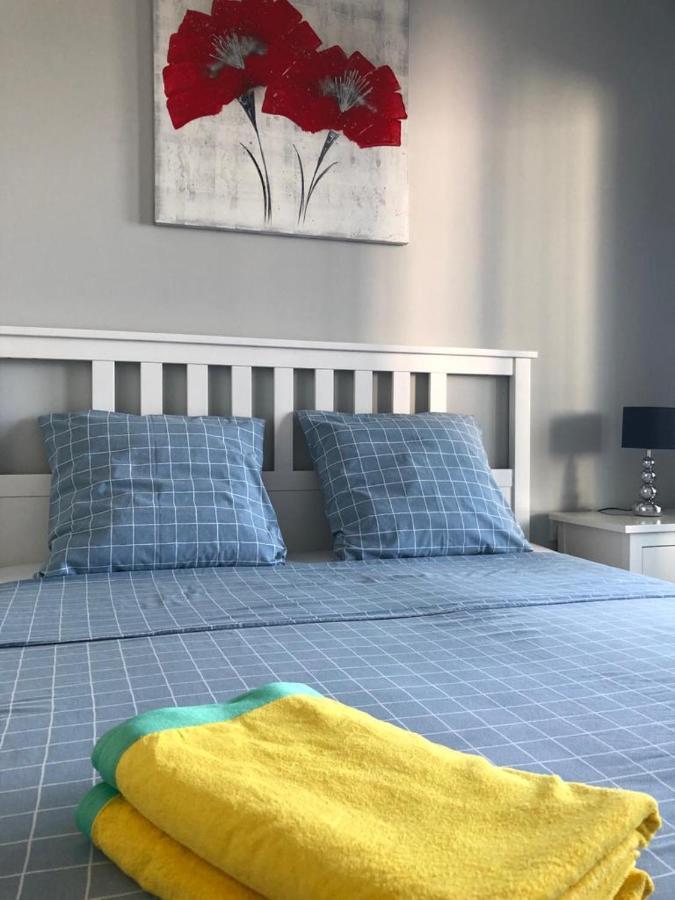 Luxury Beach Front Apartment アレナレス・デル・ソル エクステリア 写真