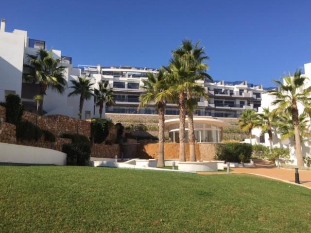 Luxury Beach Front Apartment アレナレス・デル・ソル エクステリア 写真